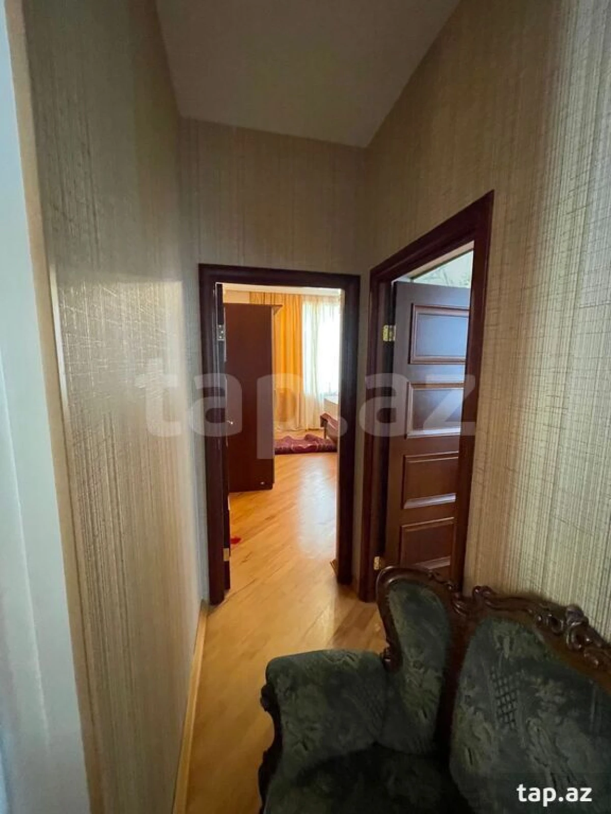 Satılır 7 otaqlı həyət evi