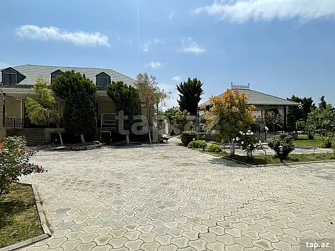 Satılır 7 otaqlı həyət evi — Bakı, Novxanı 7 otaq