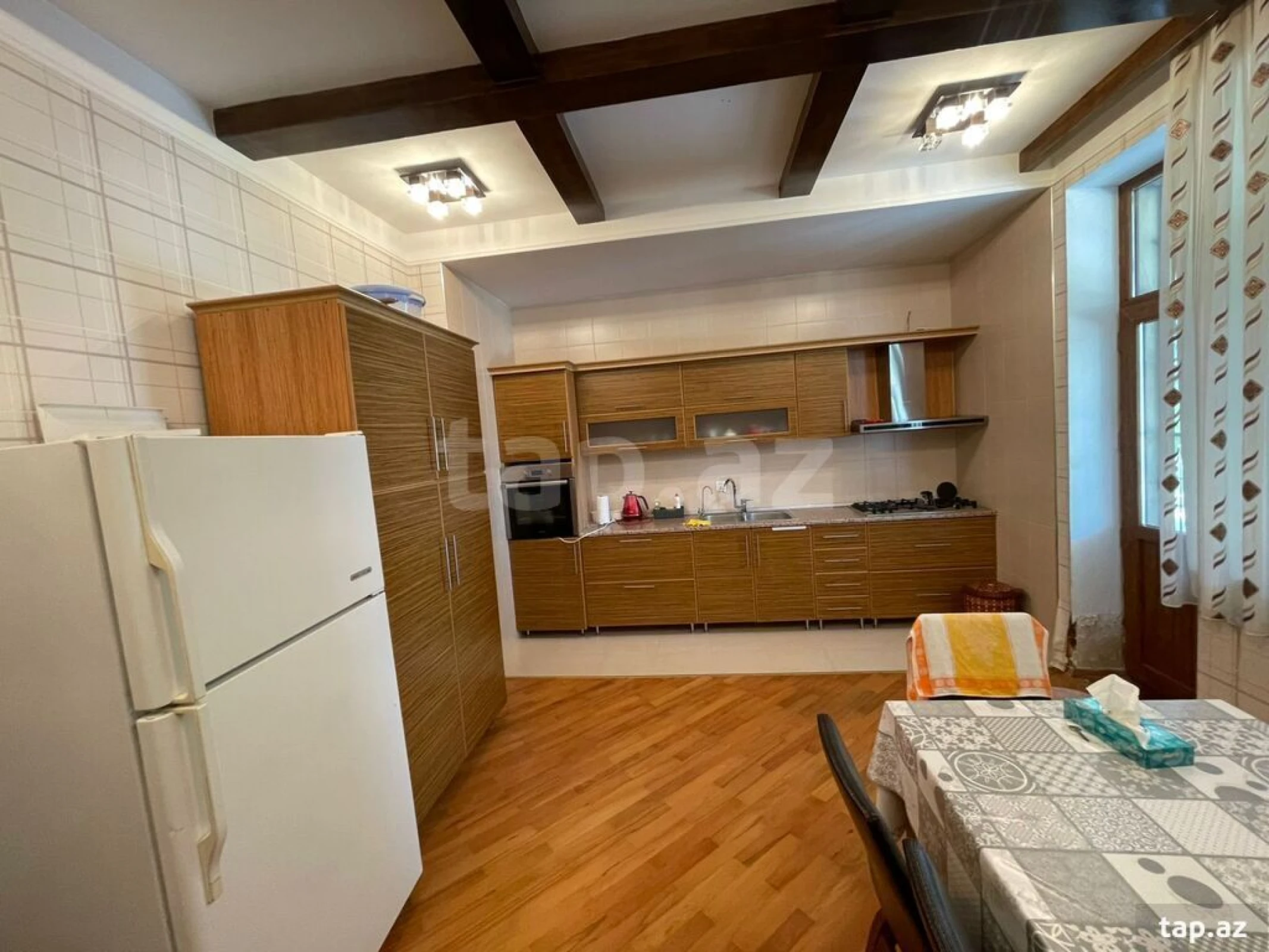 Satılır 7 otaqlı həyət evi