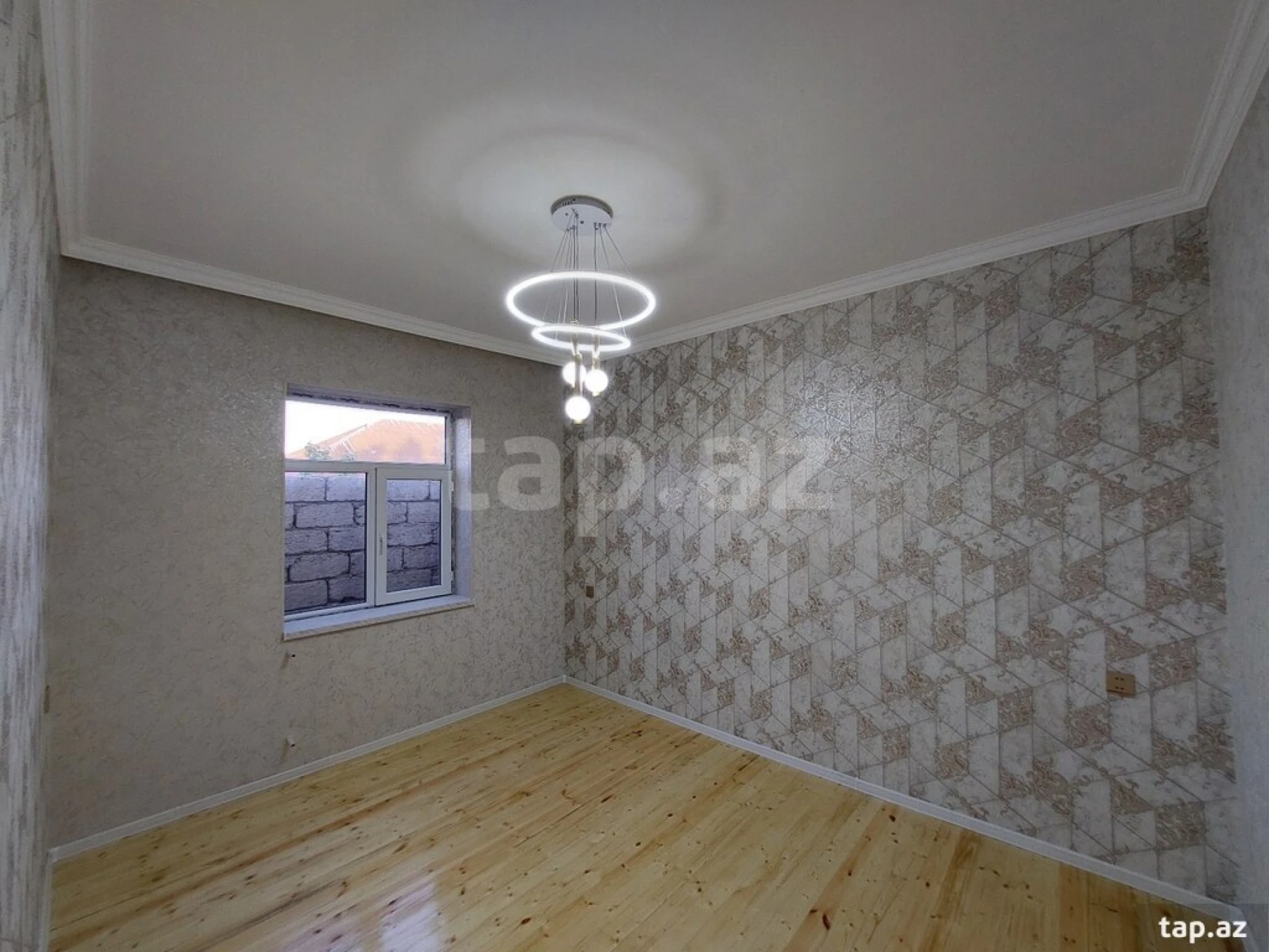 Satılır 3 otaqlı həyət evi