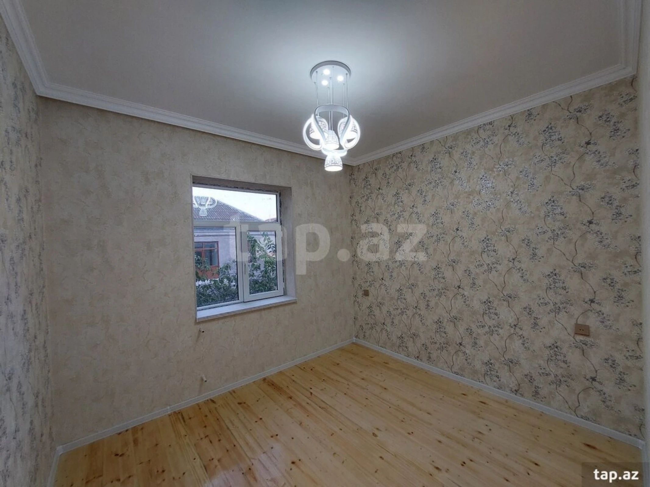 Satılır 3 otaqlı həyət evi