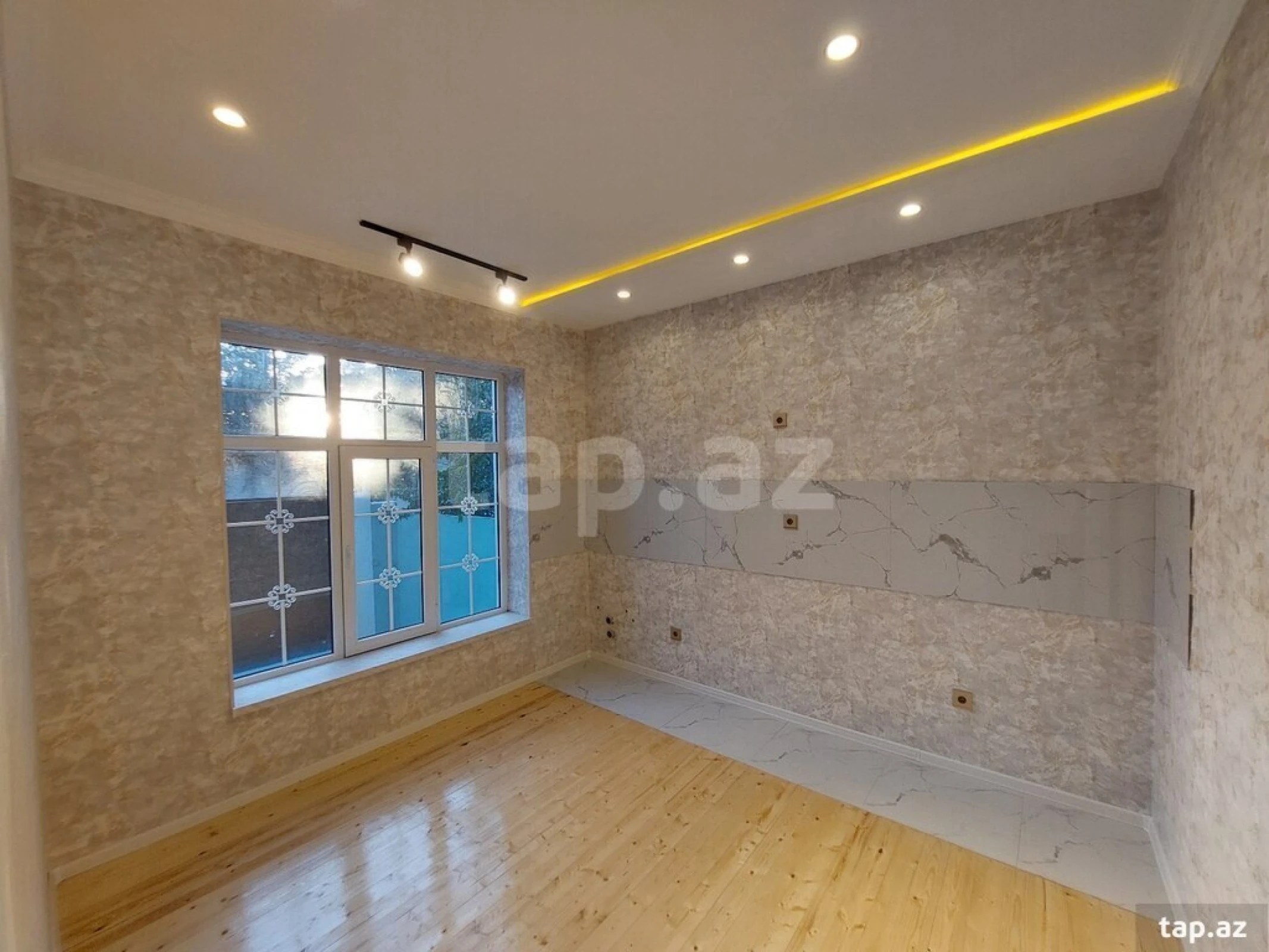 Satılır 3 otaqlı həyət evi