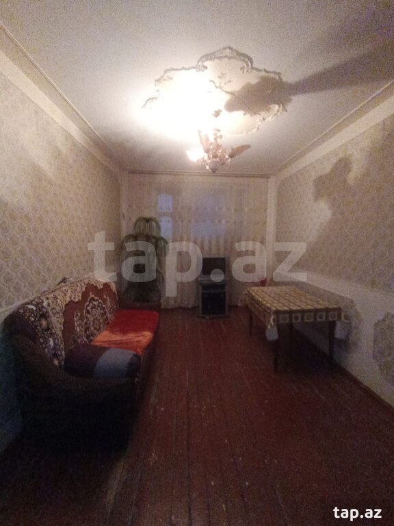 Satılır 3 otaqlı yeni tikili 75 m²
