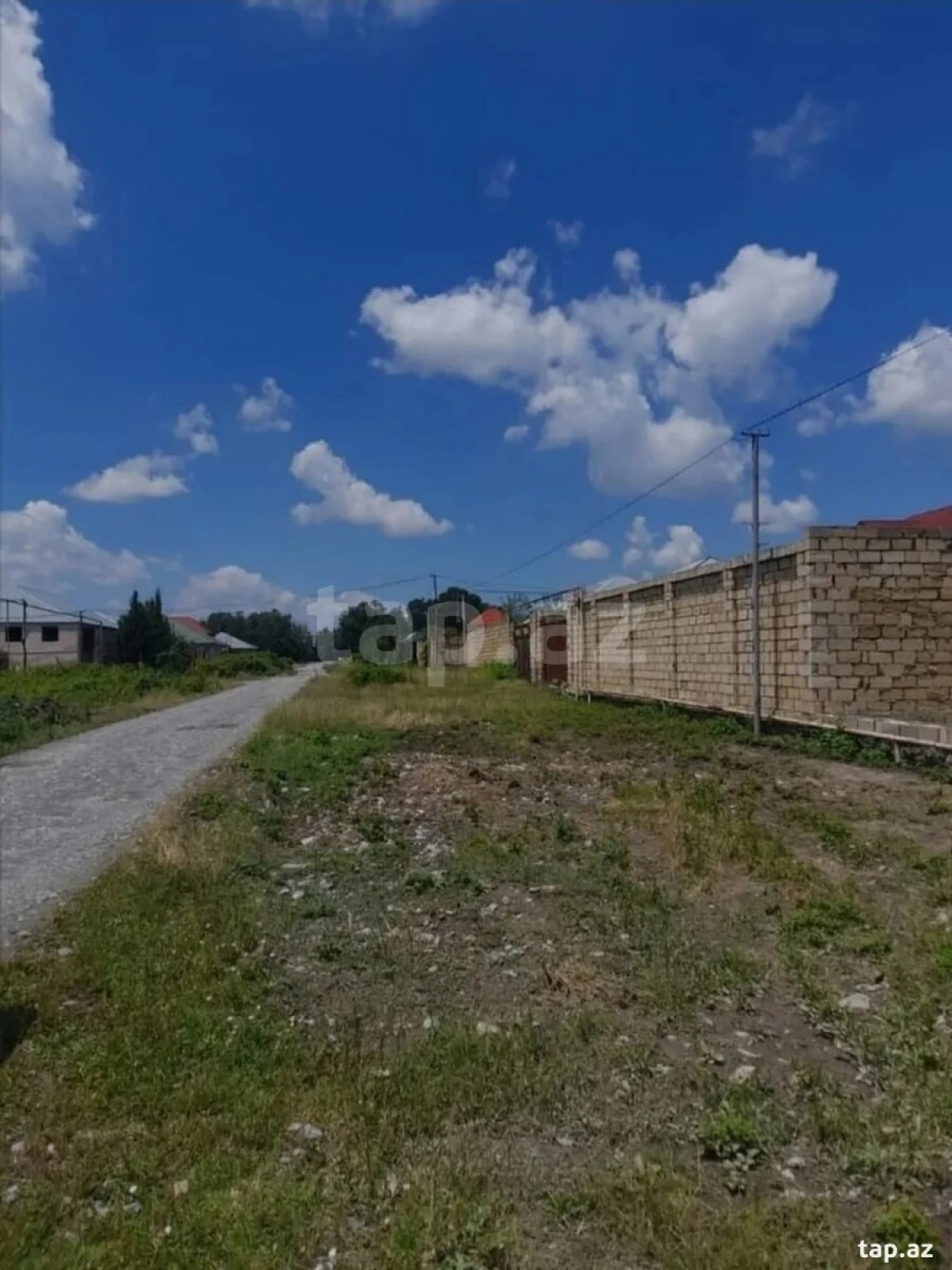 Satılır 4 otaqlı həyət evi