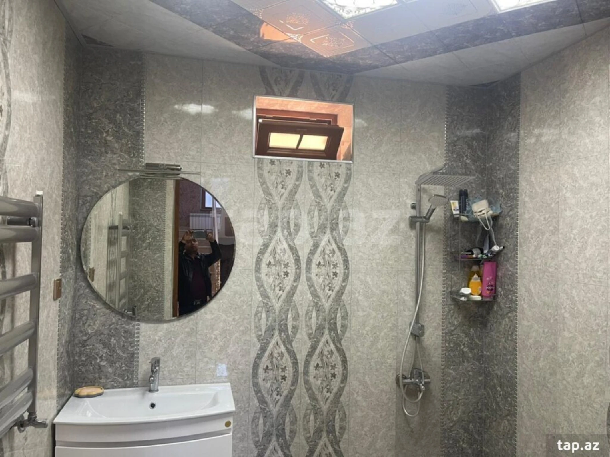 Satılır 7 otaqlı həyət evi