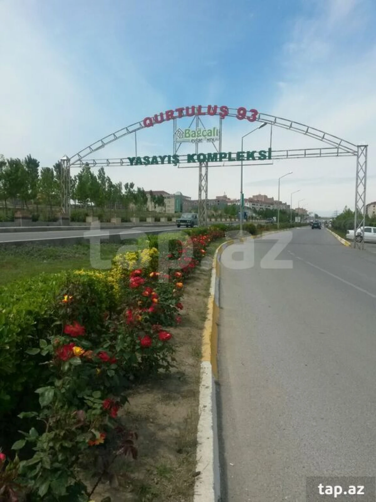 Satılır 2 otaqlı yeni tikili 83 m²