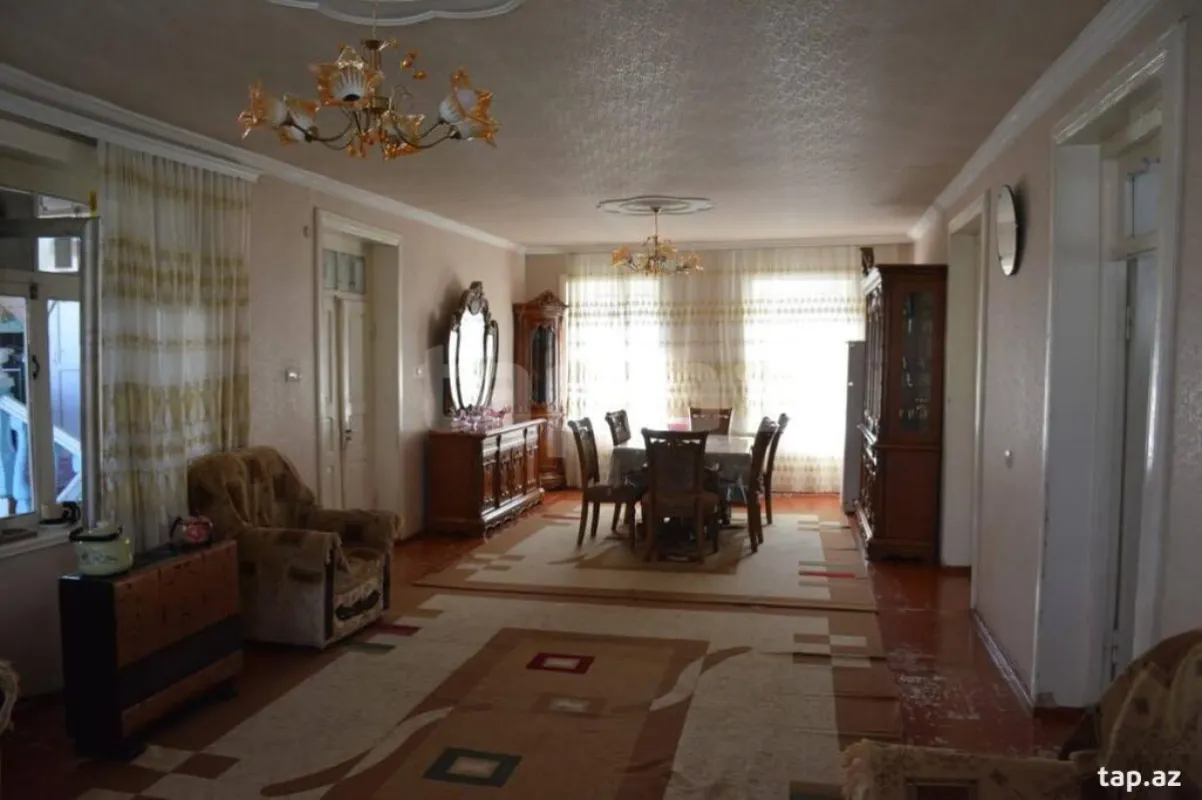 Satılır 3 otaqlı həyət evi