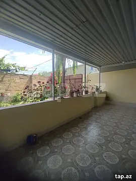 Satılır 4 otaqlı həyət evi