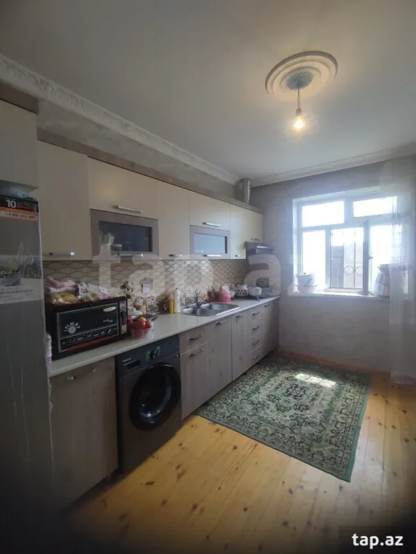 Satılır 4 otaqlı həyət evi