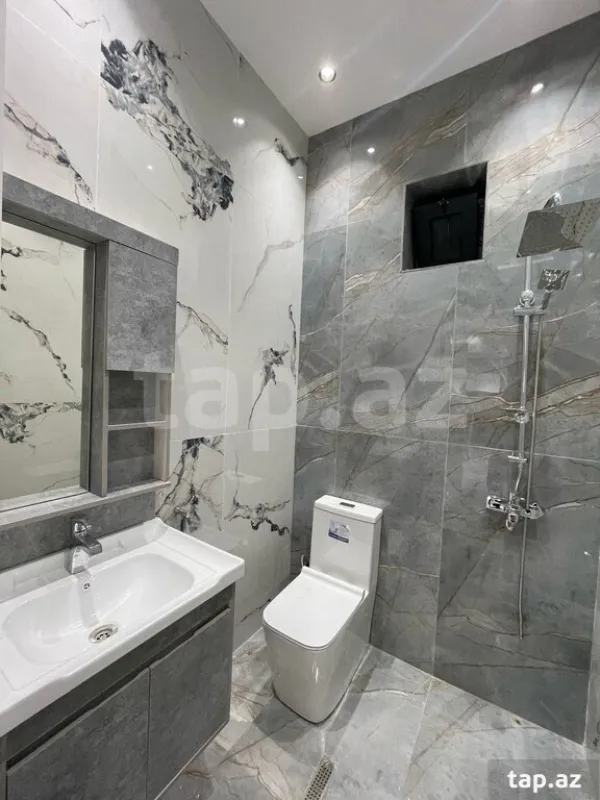 Kirayə verilir 4 otaqlı həyət evi 150 m²