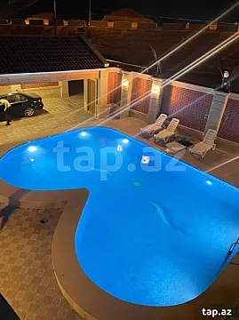 Kirayə verilir 5 otaqlı həyət evi 200 m²