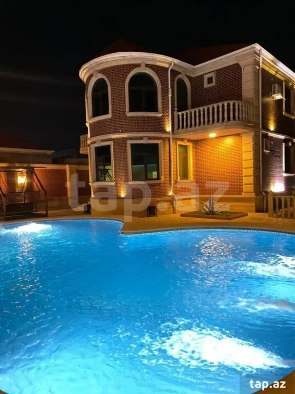 Kirayə verilir 5 otaqlı həyət evi 200 m²