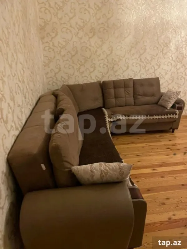 Kirayə verilir 5 otaqlı həyət evi 200 m²