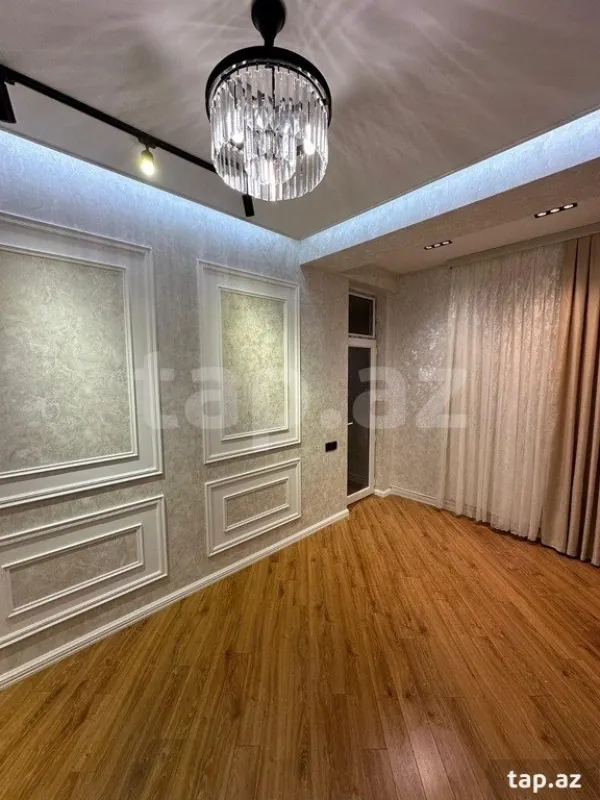 Satılır 2 otaqlı yeni tikili 80 m²