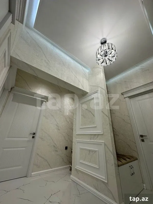 Satılır 2 otaqlı yeni tikili 80 m²