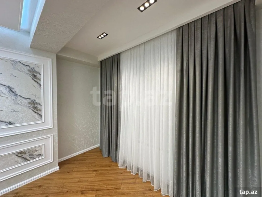 Satılır 2 otaqlı yeni tikili 80 m²