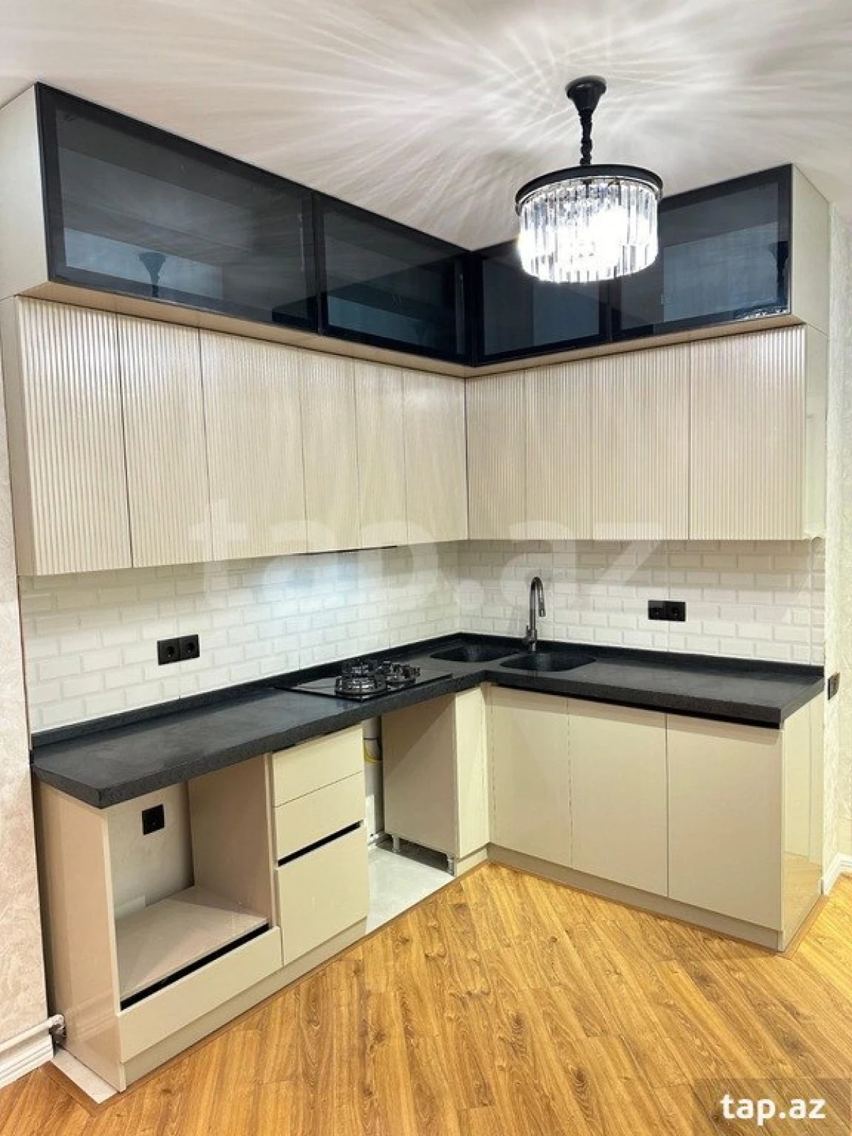 Satılır 2 otaqlı yeni tikili 80 m²