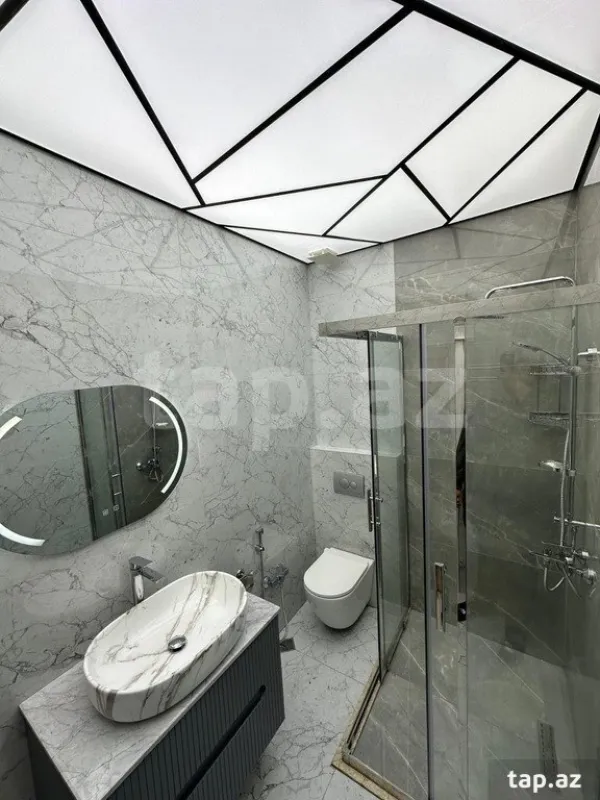 Satılır 2 otaqlı yeni tikili 80 m²