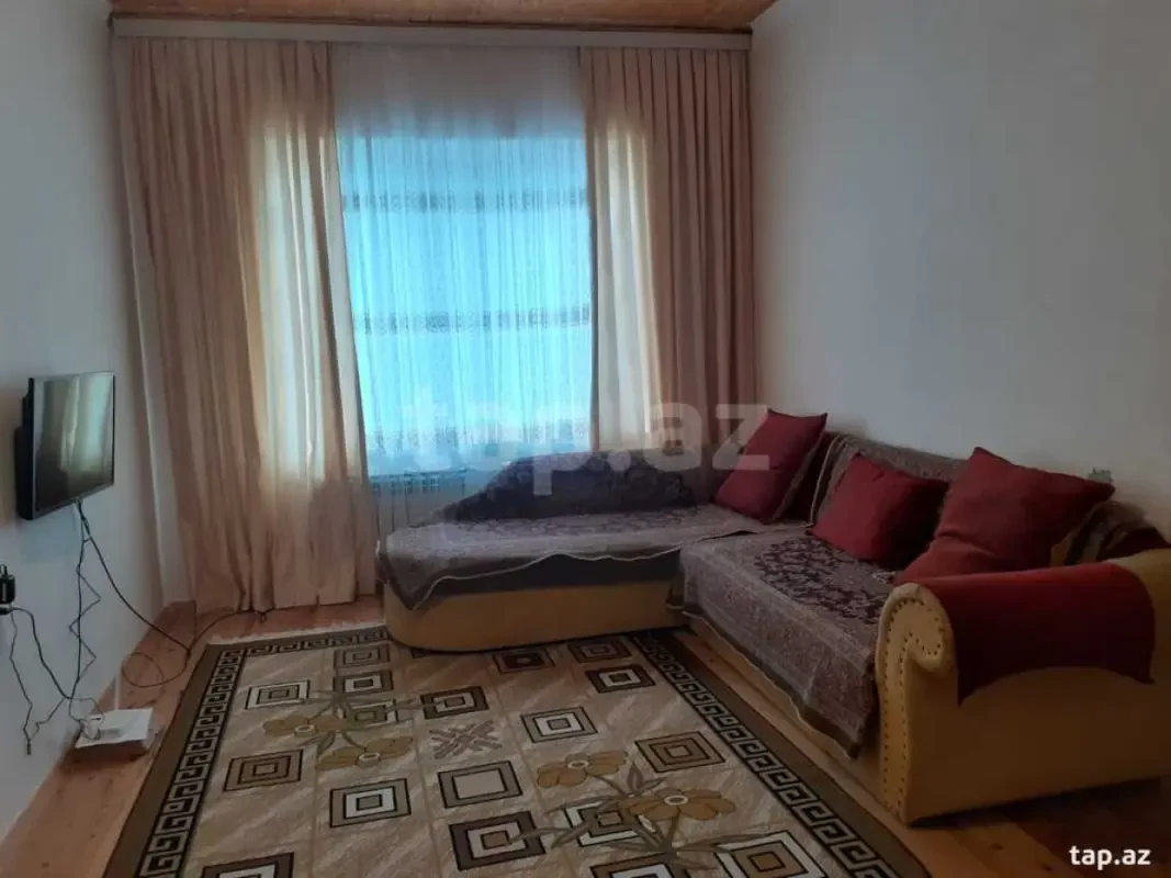 Kirayə verilir 3 otaqlı həyət evi 100 m²
