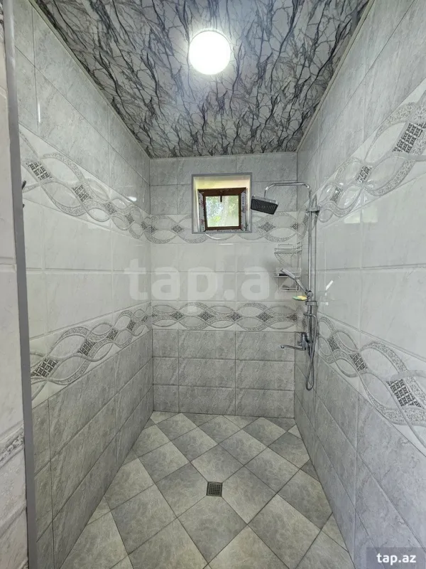 Kirayə verilir 3 otaqlı həyət evi