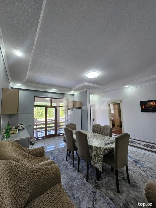 Kirayə verilir 3 otaqlı həyət evi