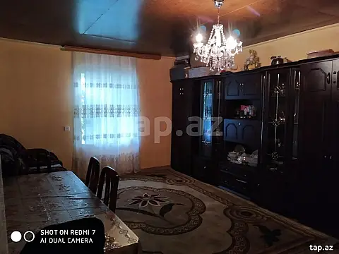 Satılır 3 otaqlı həyət evi