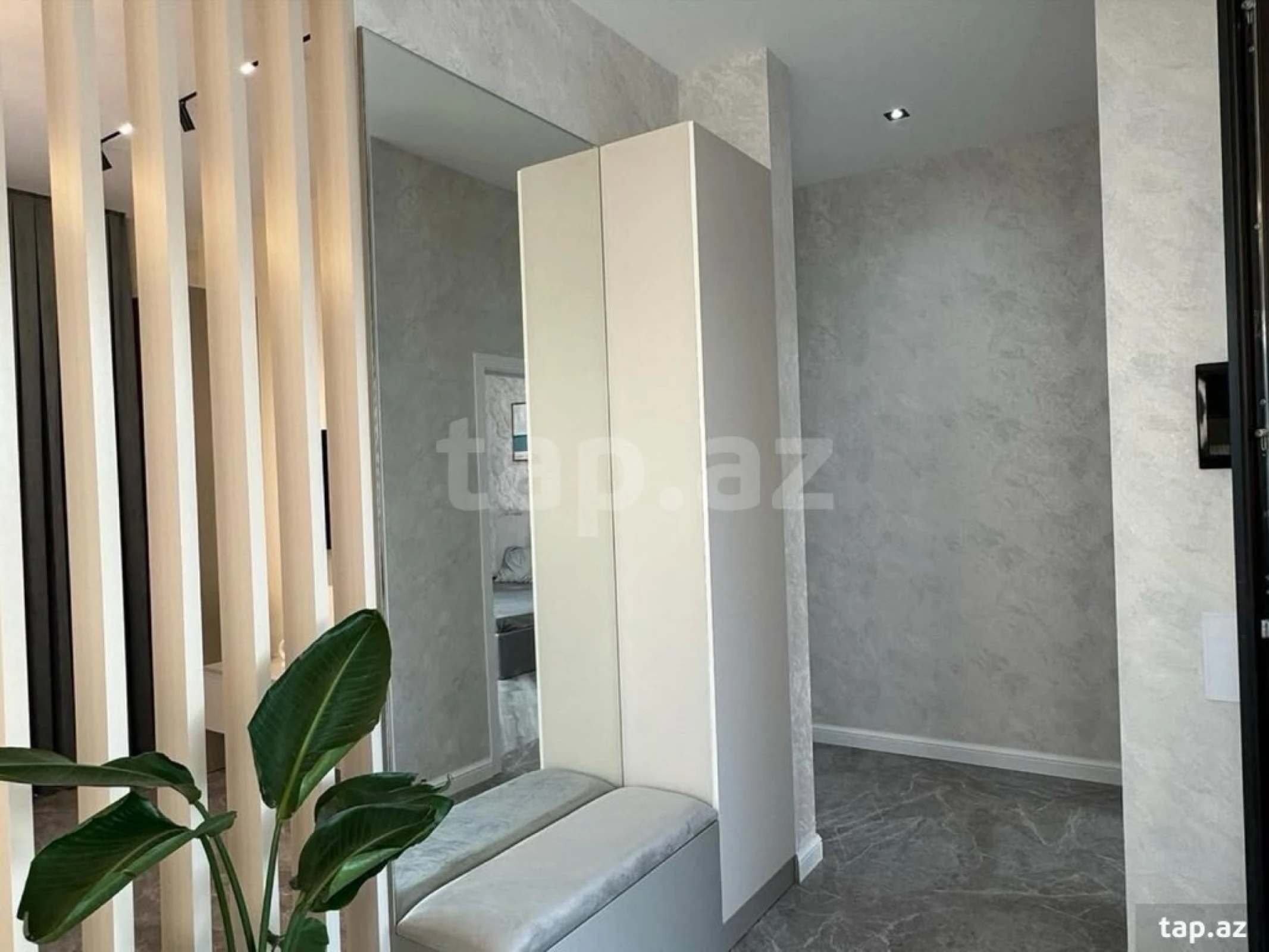 Kirayə verilir 4 otaqlı həyət evi