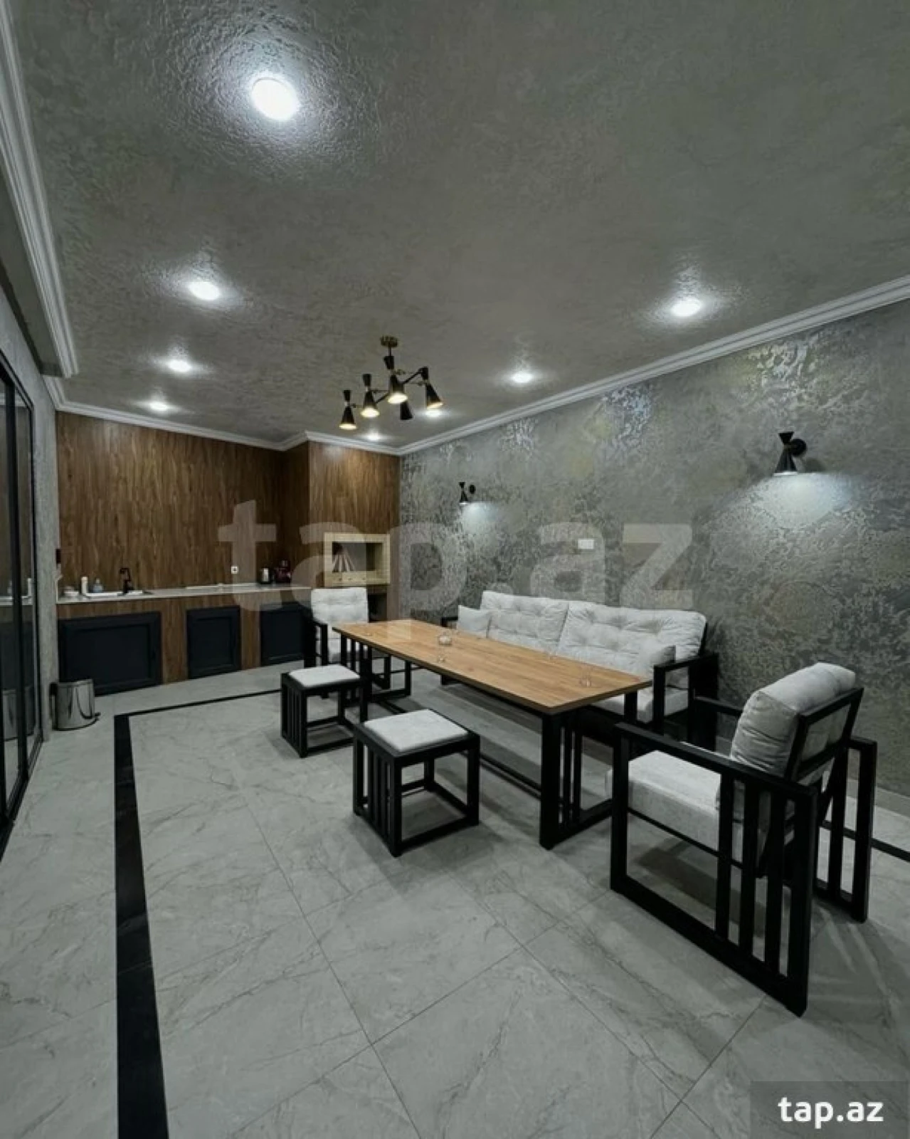 Kirayə verilir 5 otaqlı həyət evi