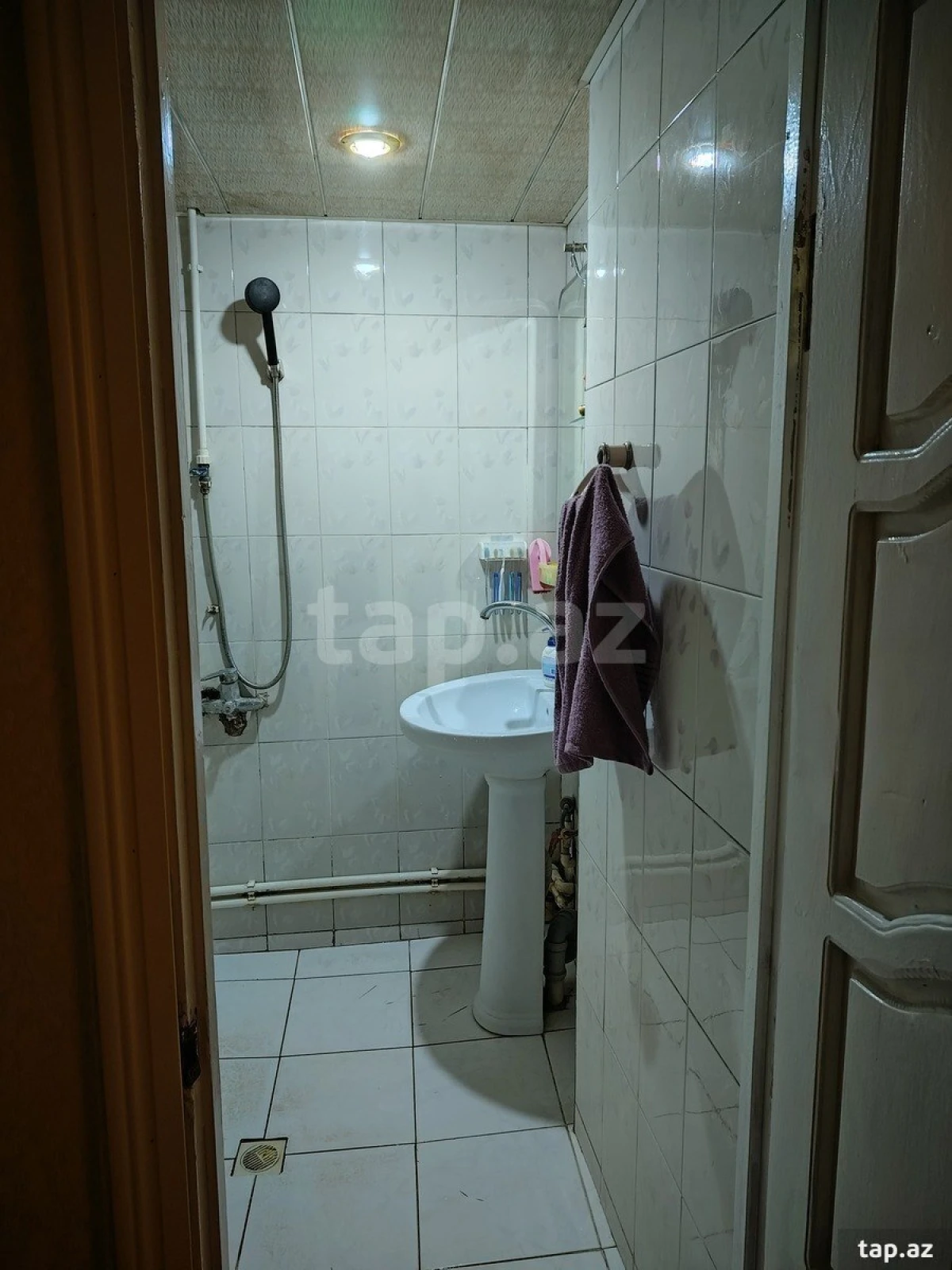 Satılır 4 otaqlı mənzil 82.5 m²