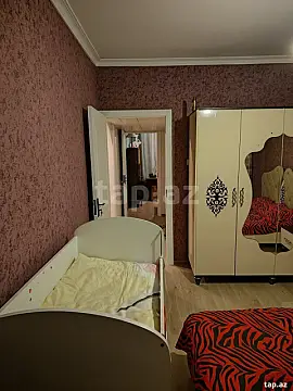 Satılır 4 otaqlı mənzil 82.5 m²