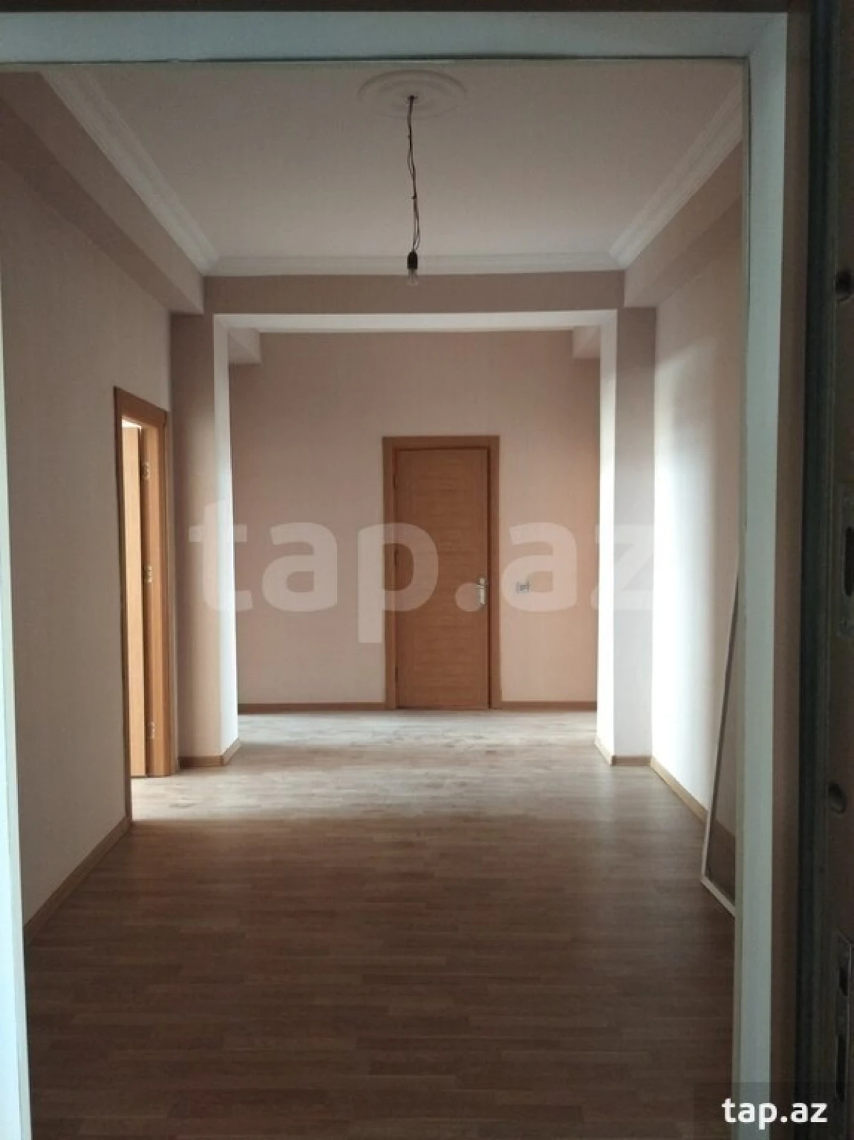 Satılır 4 otaqlı yeni tikili 145 m²