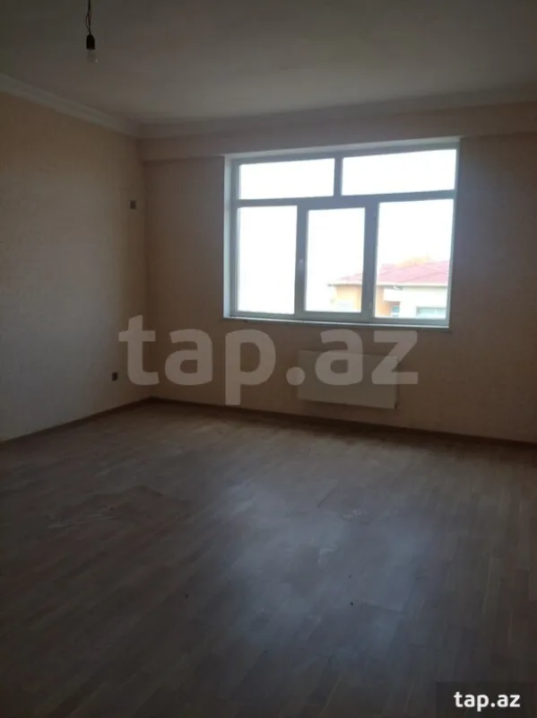 Satılır 4 otaqlı yeni tikili 145 m²