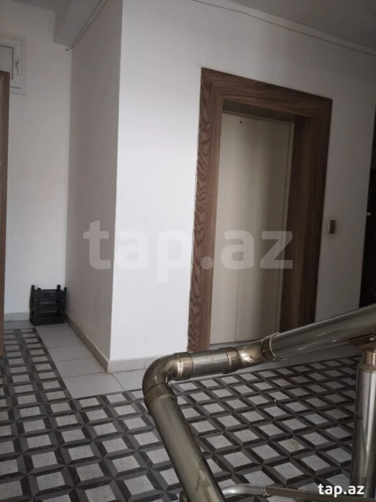 Satılır 4 otaqlı yeni tikili 145 m²