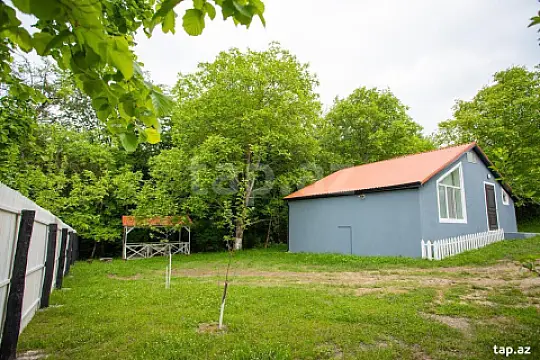 Kirayə verilir 3 otaqlı həyət evi — Quba 3 otaq
