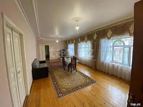 Kirayə verilir 4 otaqlı həyət evi