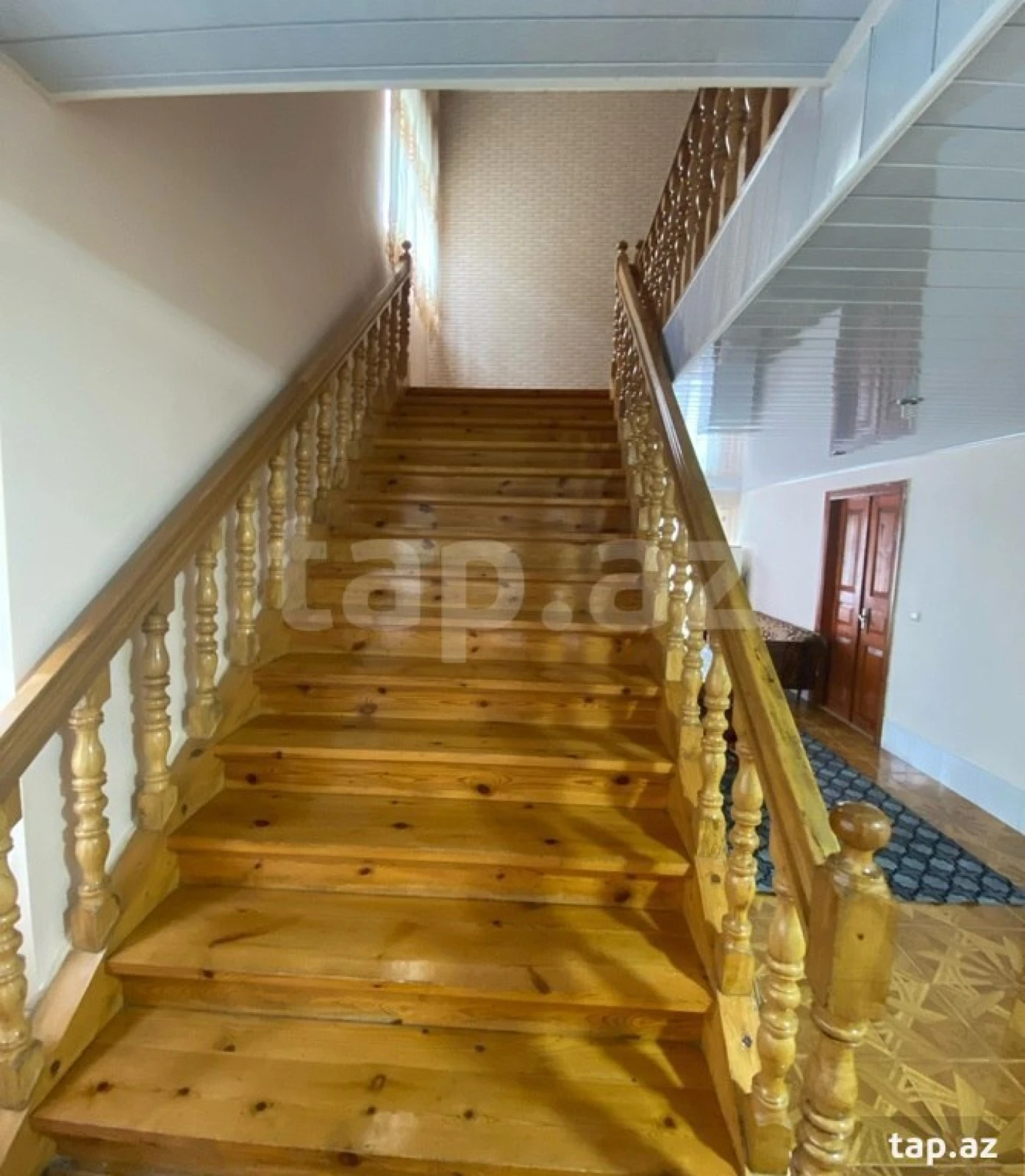 Kirayə verilir 4 otaqlı həyət evi