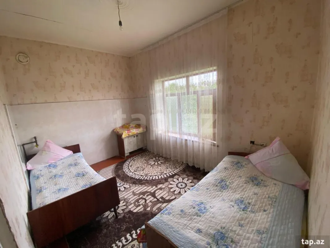 Kirayə verilir 4 otaqlı həyət evi