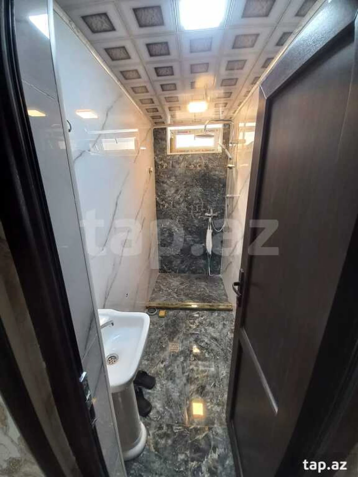 Kirayə verilir 3 otaqlı həyət evi