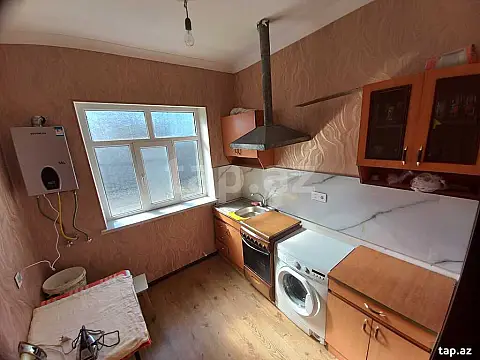 Kirayə verilir 3 otaqlı həyət evi