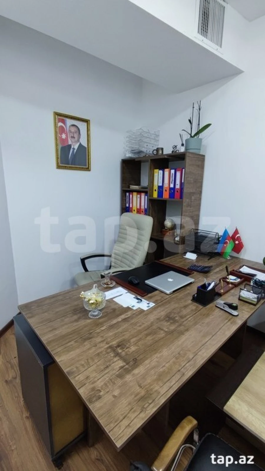 Kirayə verilir ofis