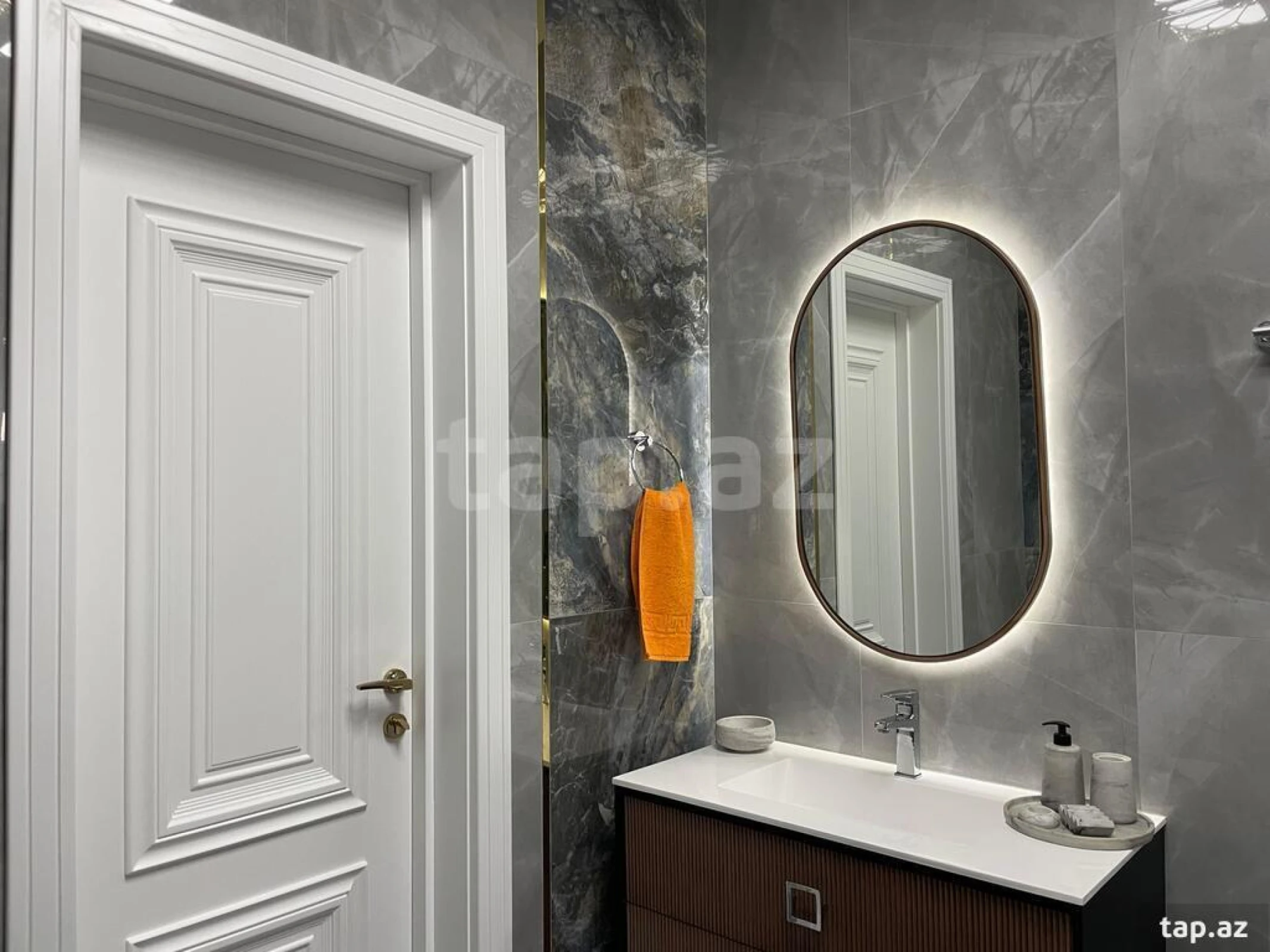 Kirayə verilir 5 otaqlı həyət evi