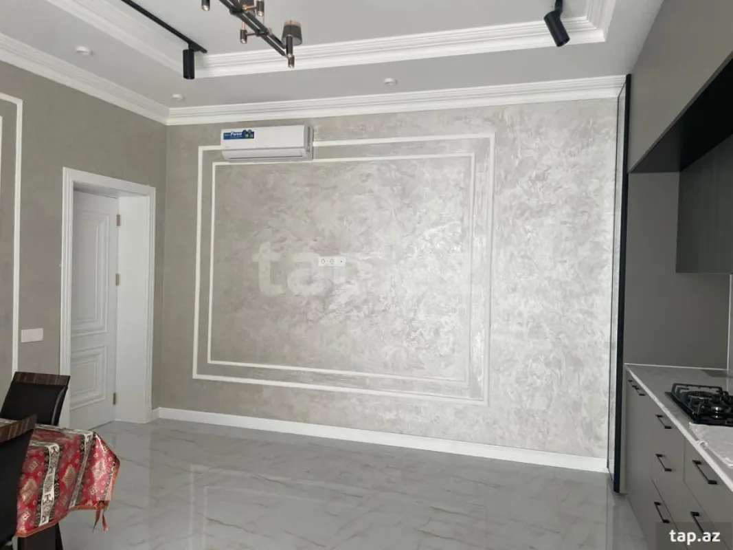 Kirayə verilir 5 otaqlı həyət evi