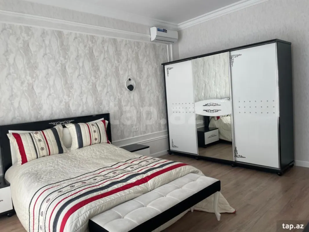 Kirayə verilir 5 otaqlı həyət evi