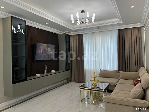 Kirayə verilir 5 otaqlı həyət evi