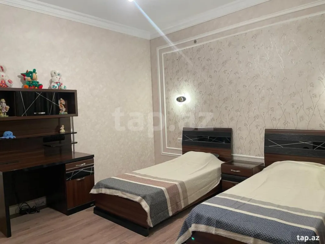 Kirayə verilir 5 otaqlı həyət evi