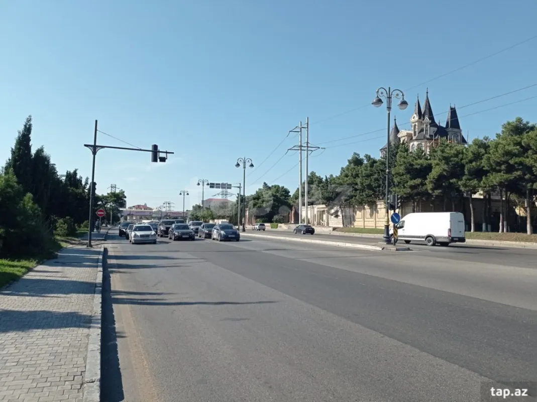 Satılır 3 otaqlı həyət evi