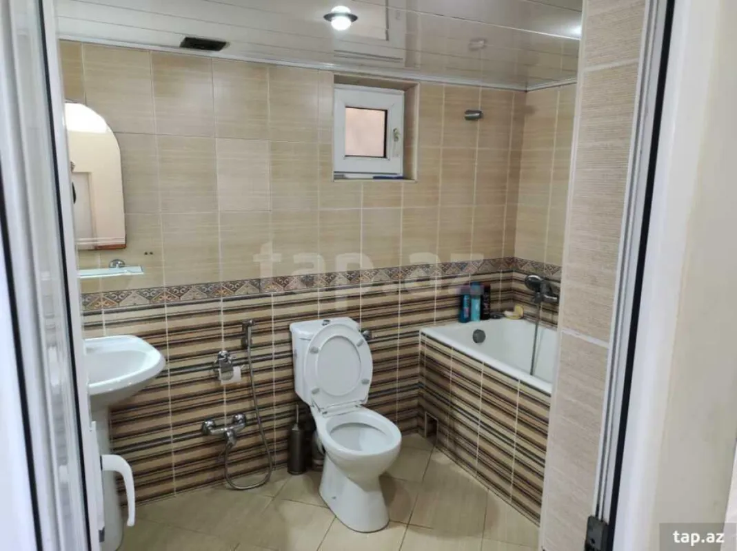 Satılır 3 otaqlı həyət evi