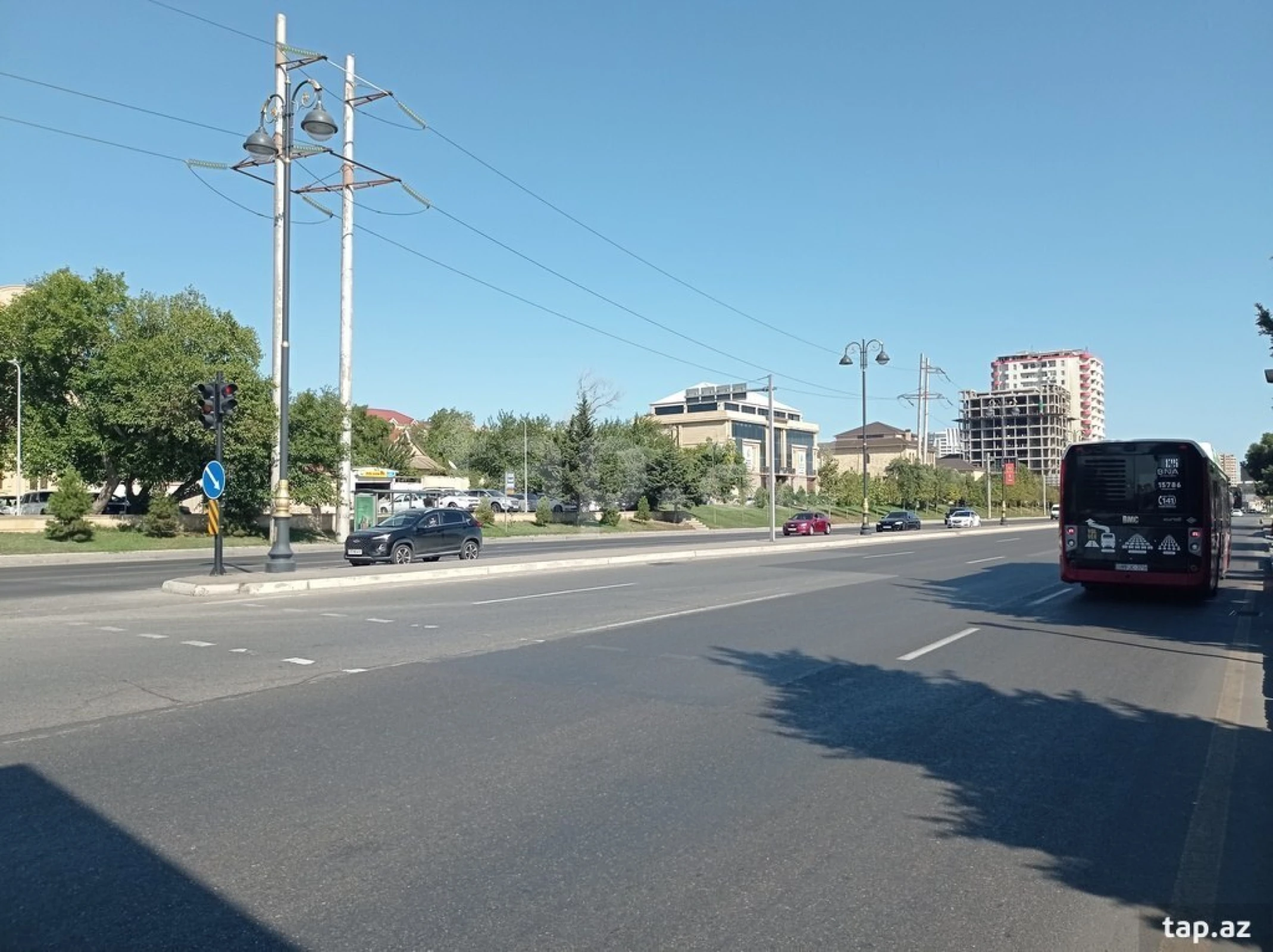 Satılır 3 otaqlı həyət evi