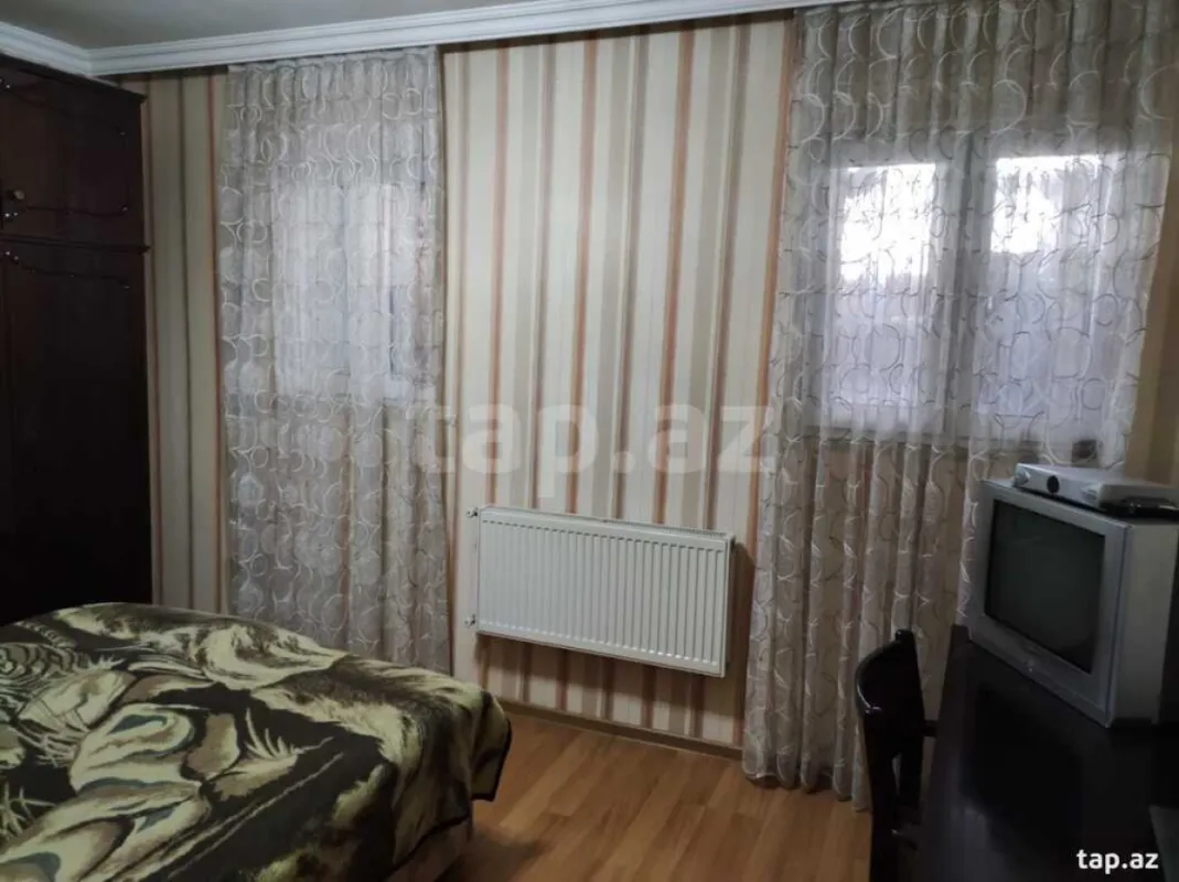 Satılır 3 otaqlı həyət evi