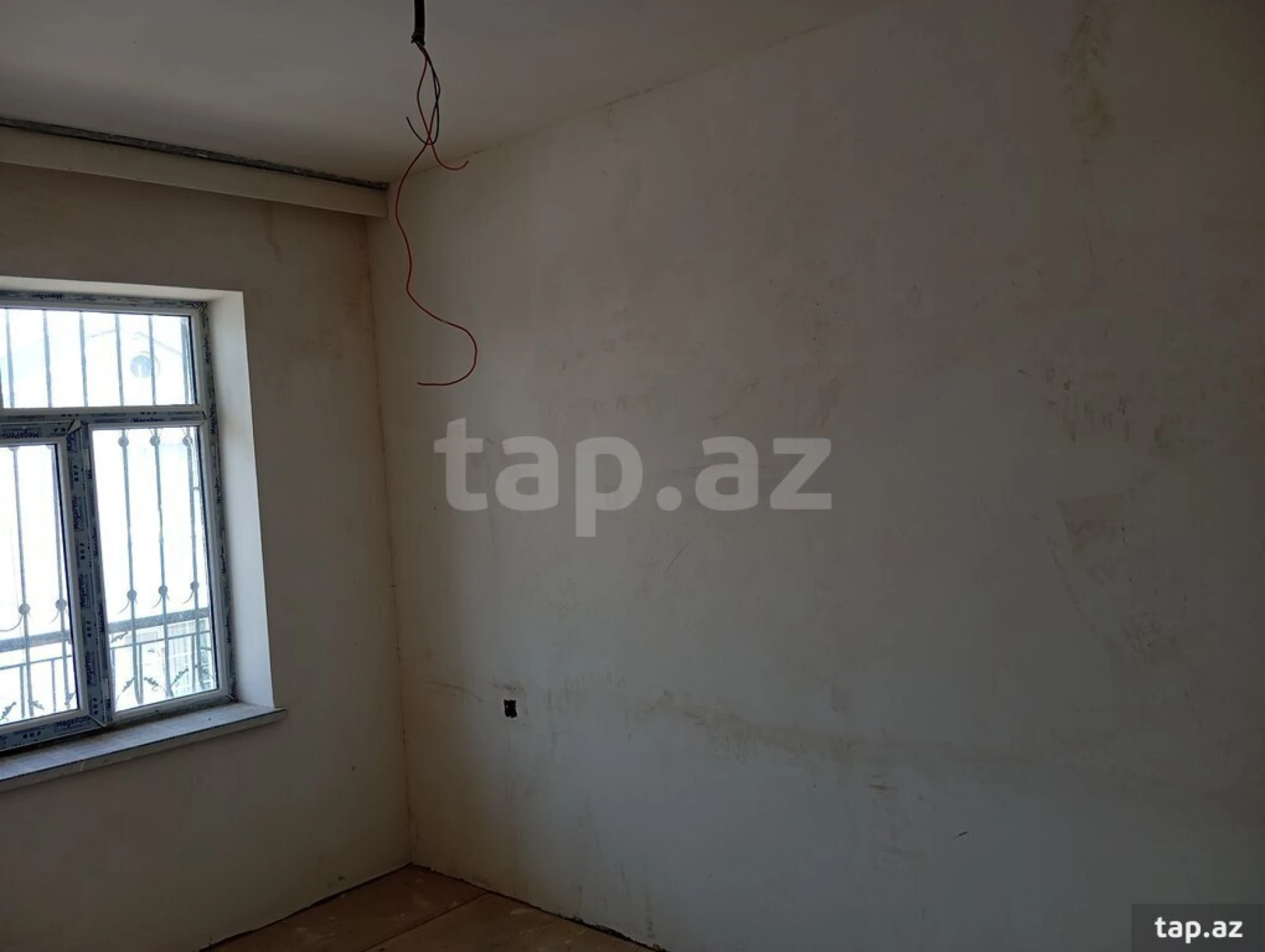 Satılır 4 otaqlı həyət evi 160 m²